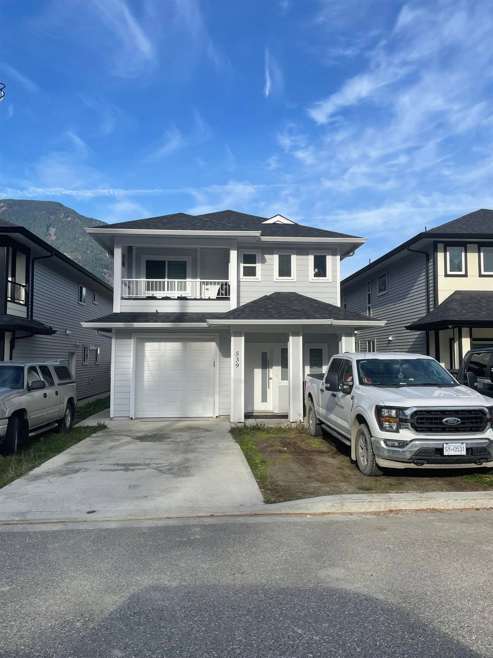 Listing Image 1
