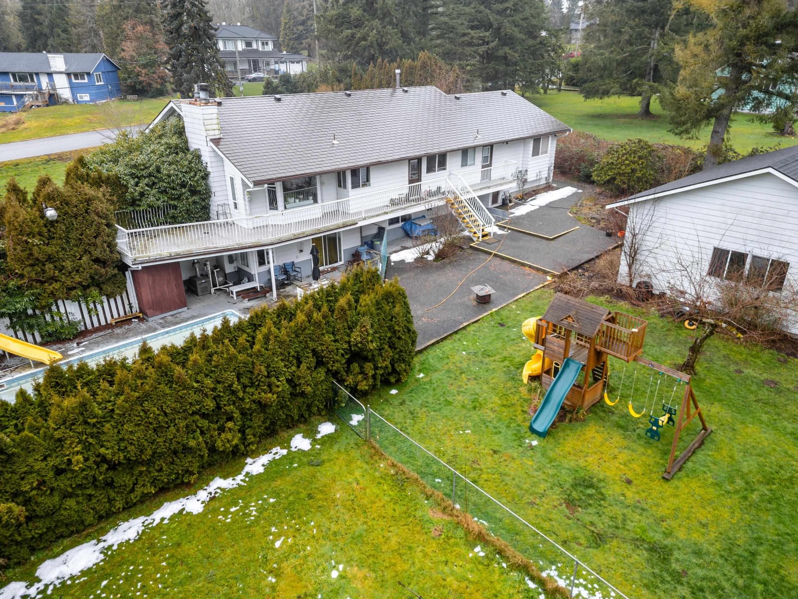Listing Image 10