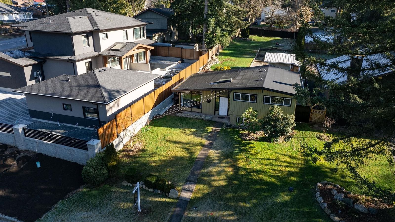 Listing Image 20