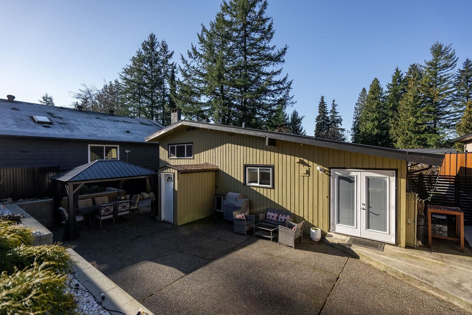 Listing Image 23