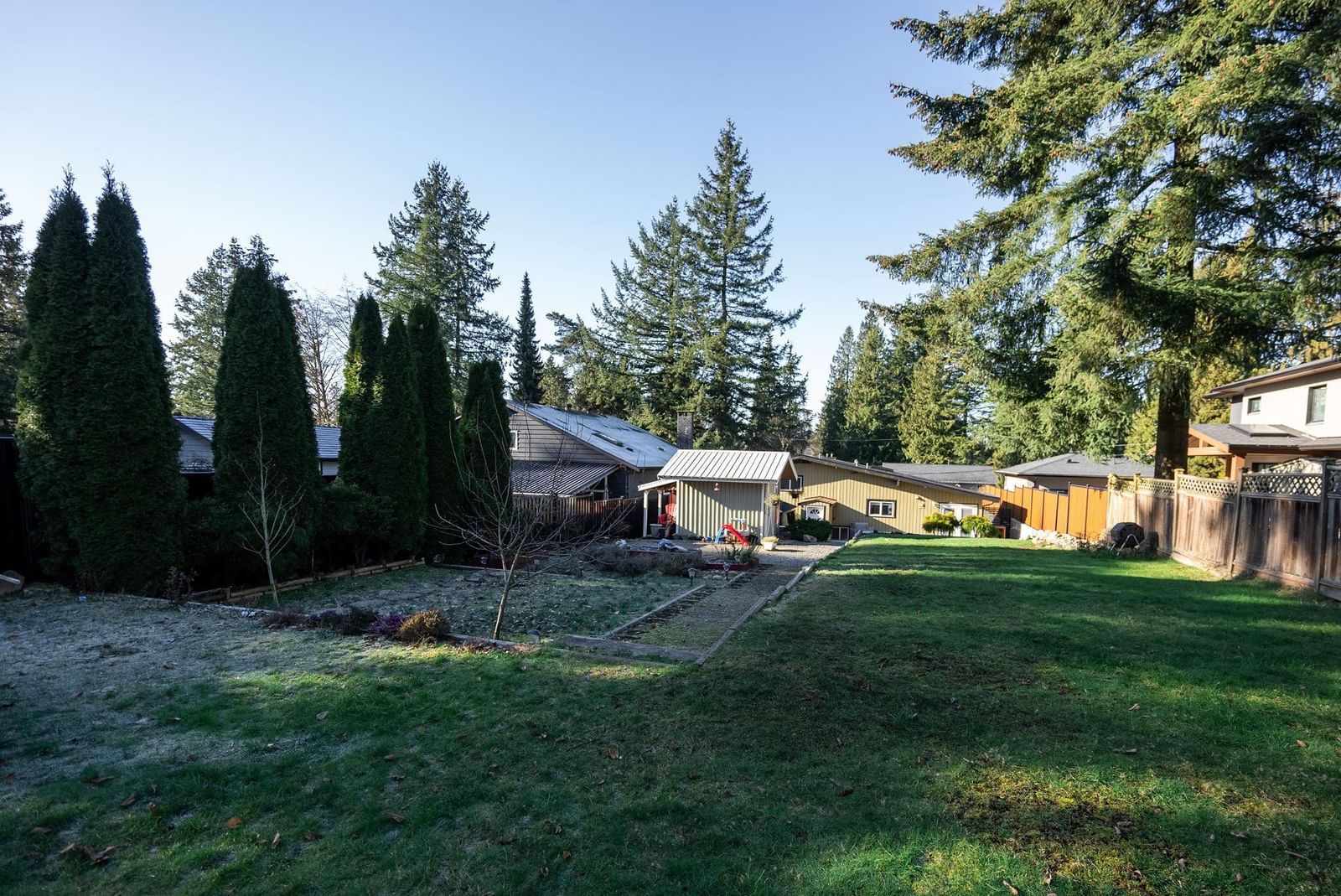 Listing Image 26