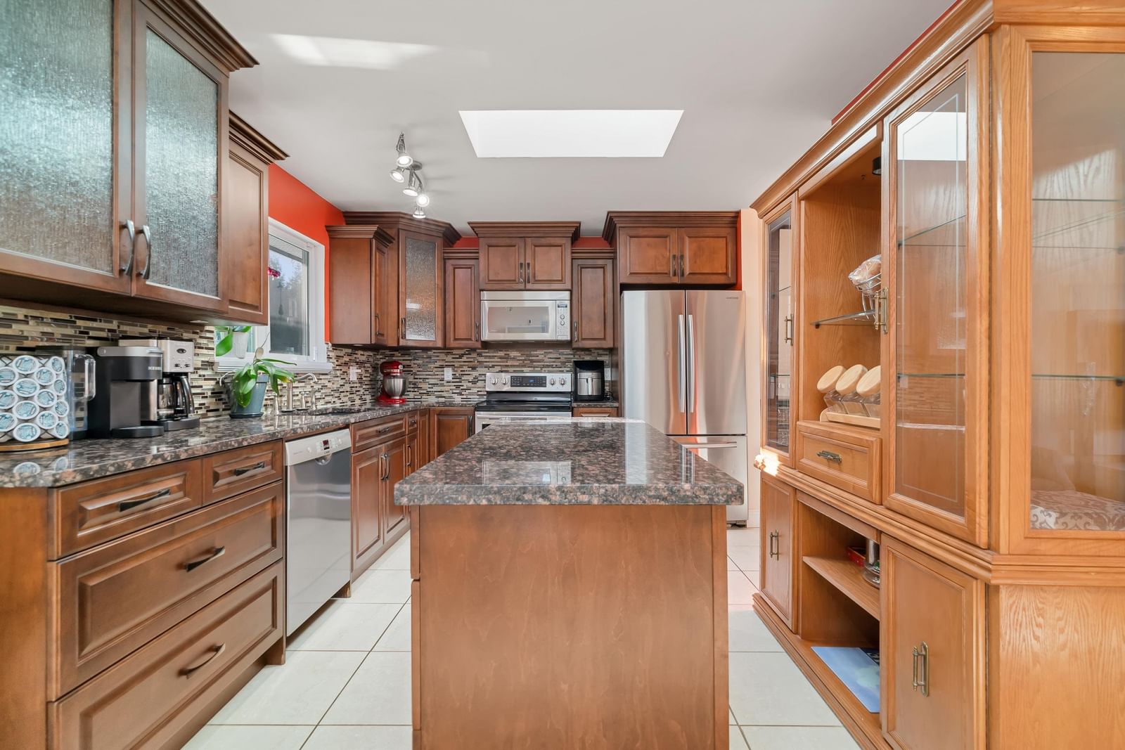 Listing Image 13