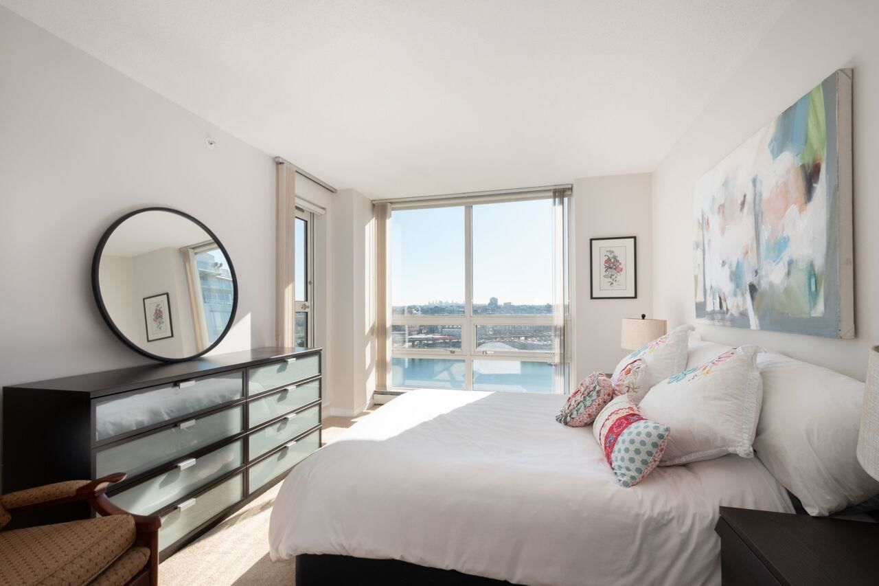 Listing Image 24