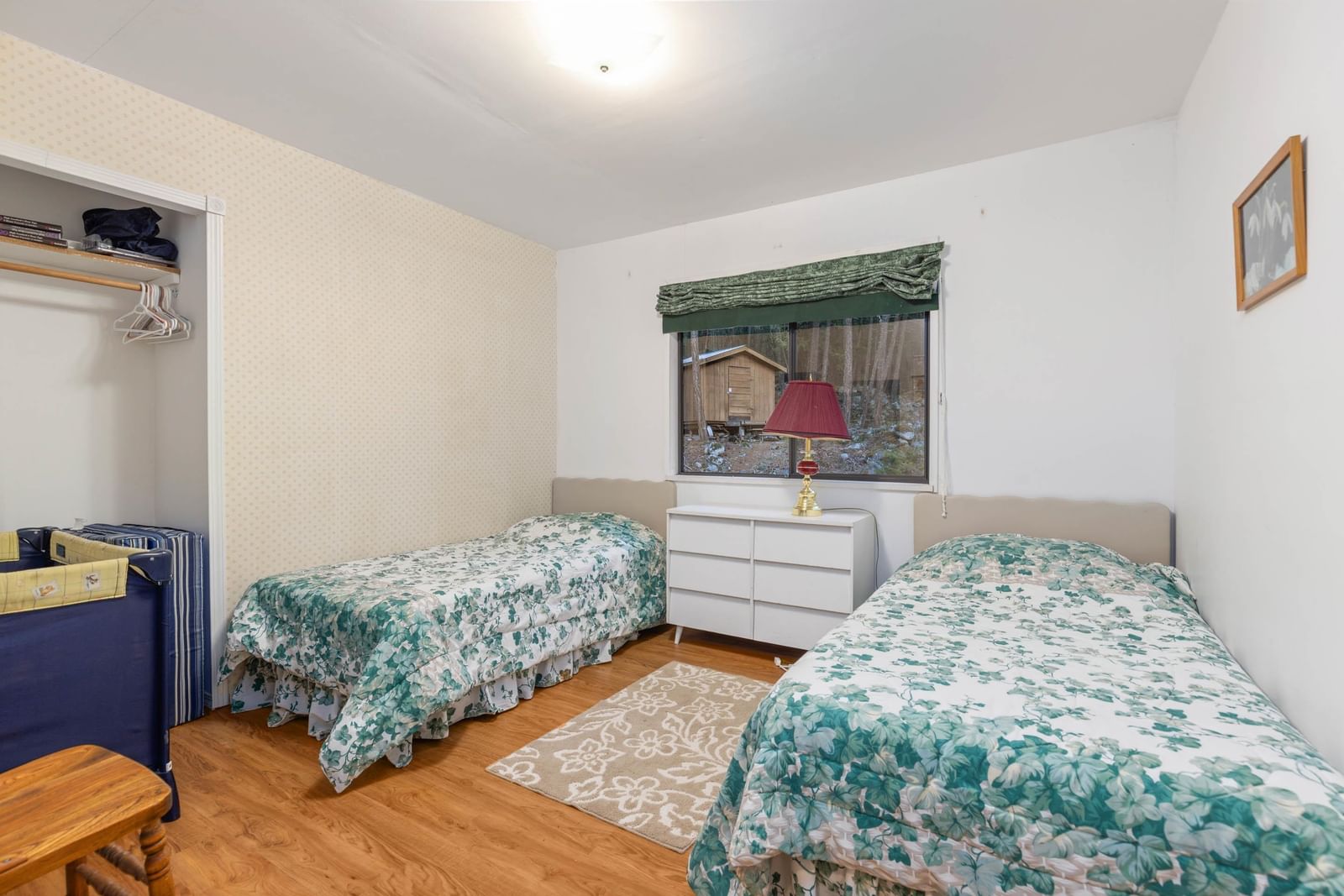 Listing Image 13