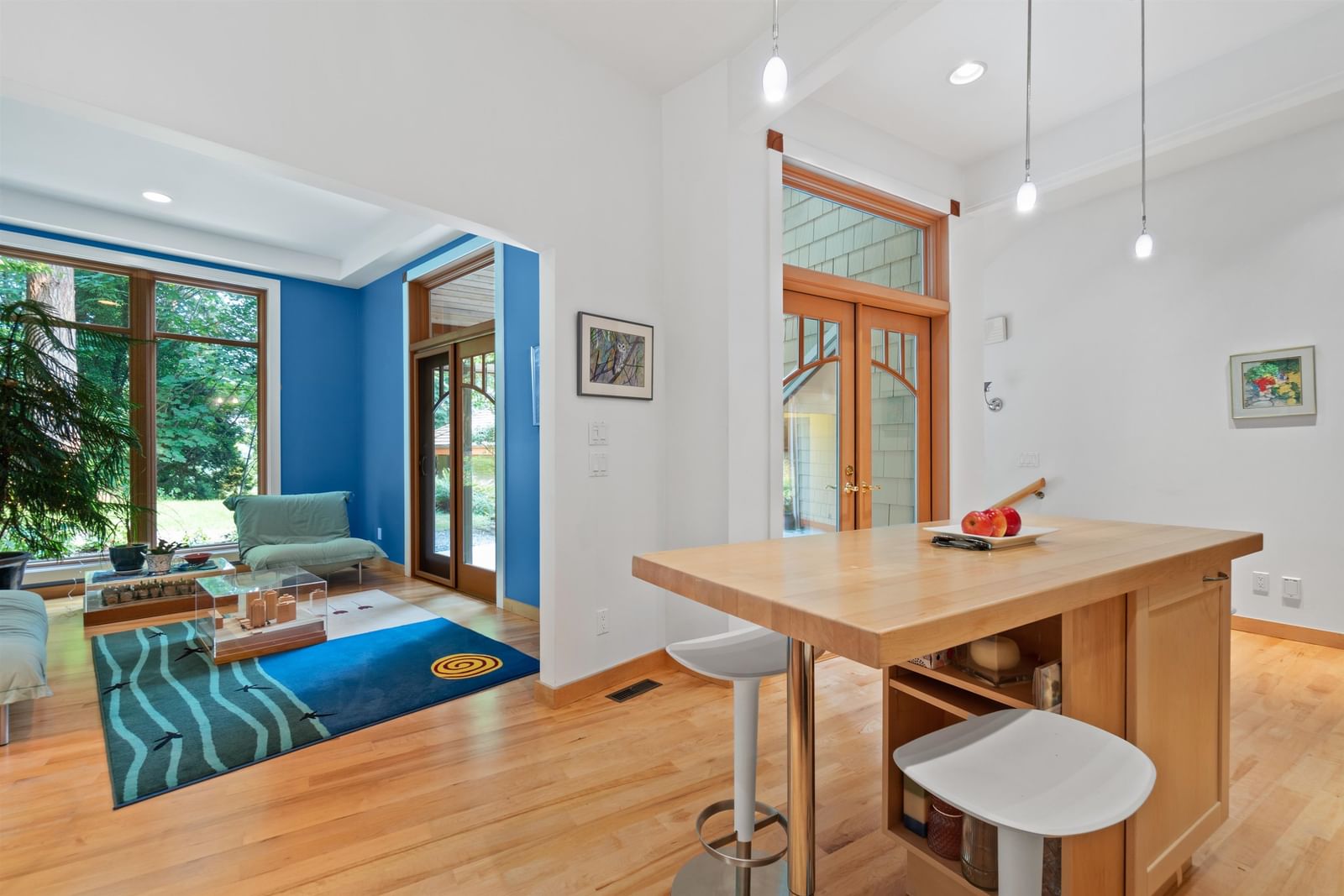 Listing Image 14