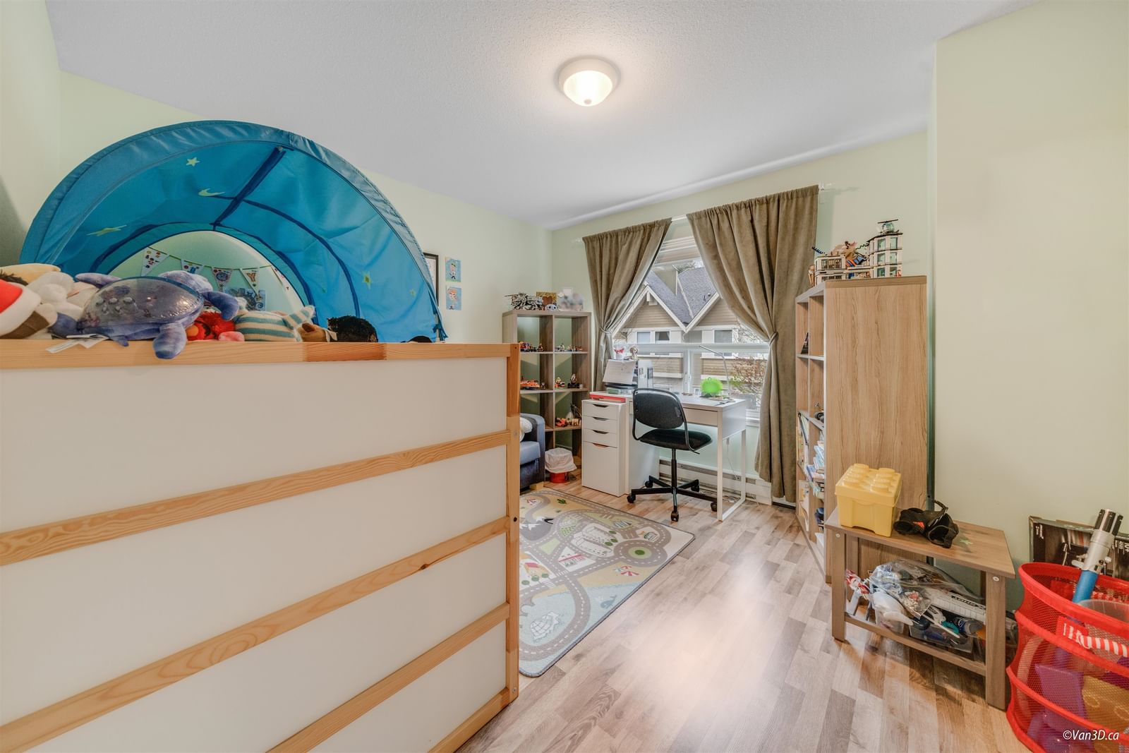 Listing Image 19