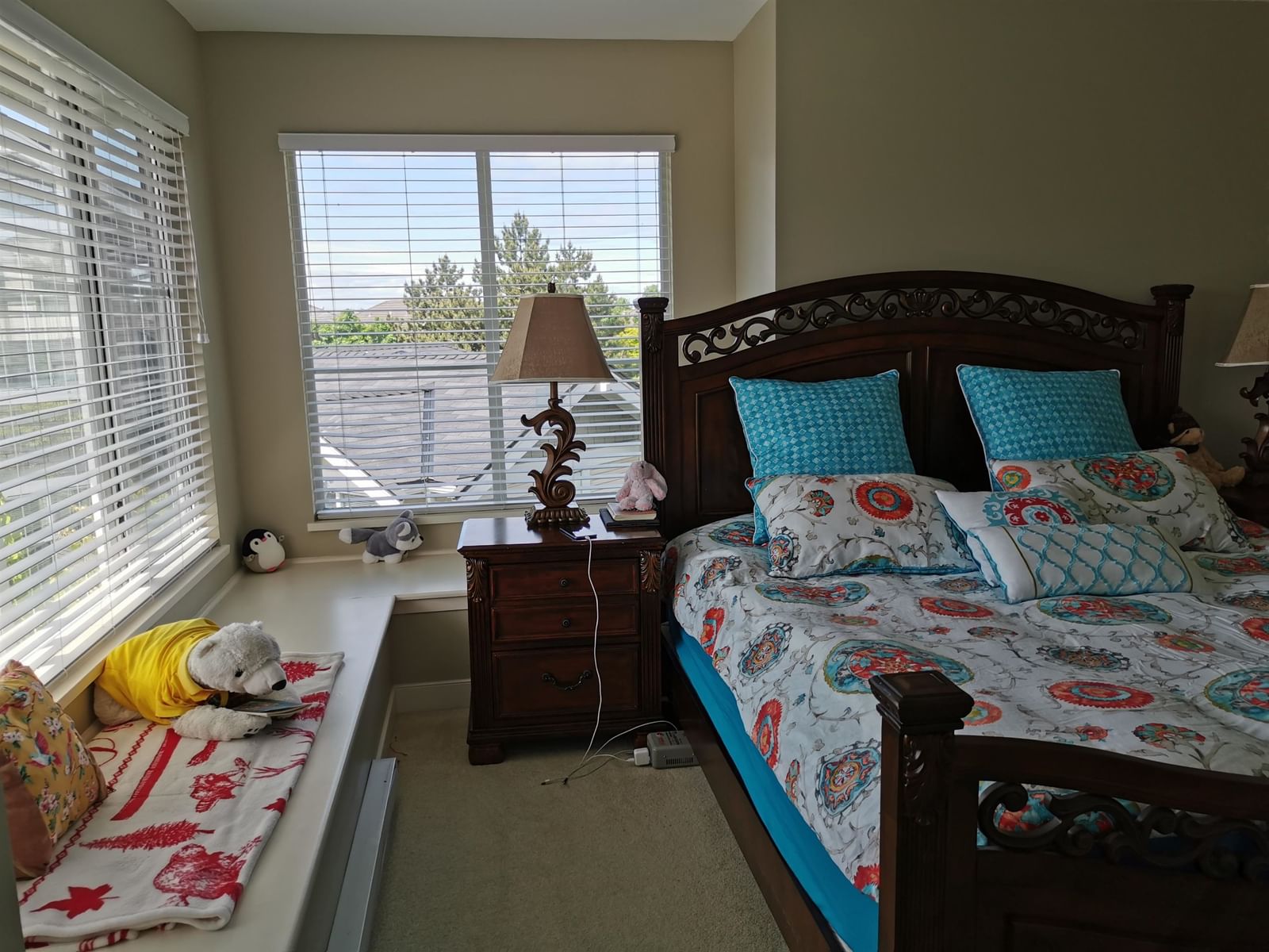Listing Image 9