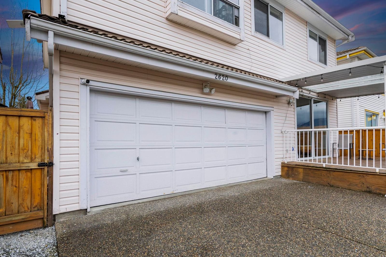 Listing Image 6