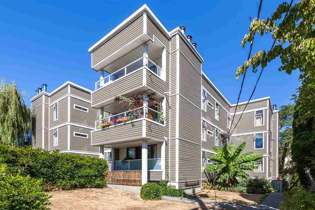 402 - 674 17th Avenue