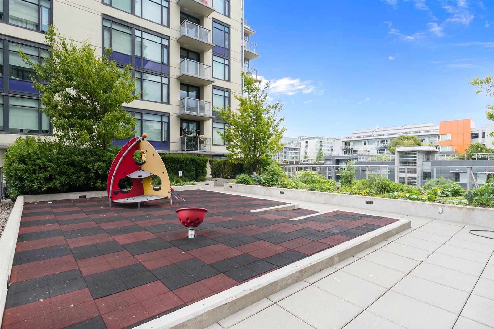 Listing Image 22