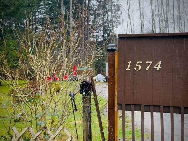 1574 Burton Road