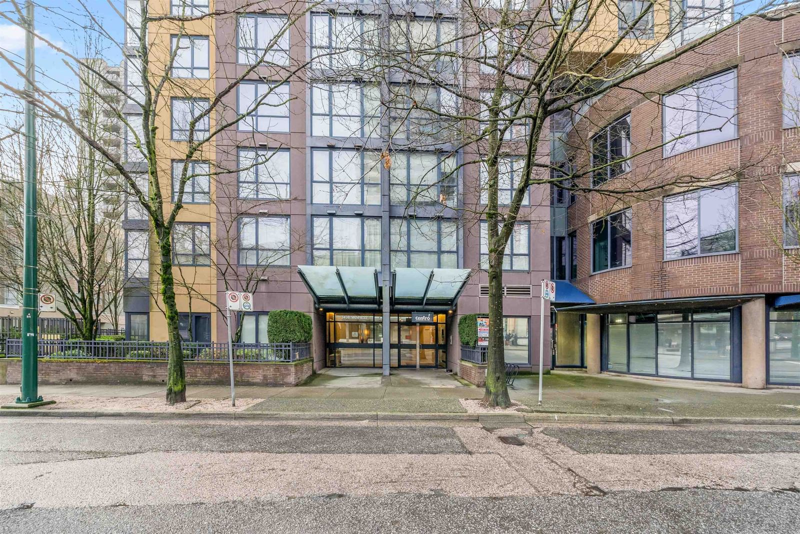 Listing Image 33