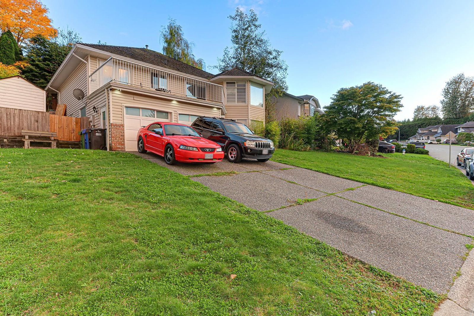 Listing Image 4