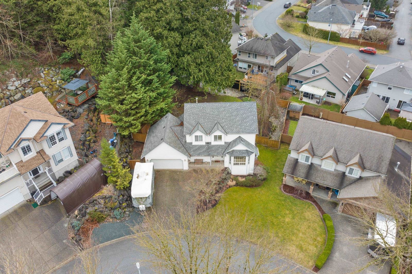 Listing Image 4