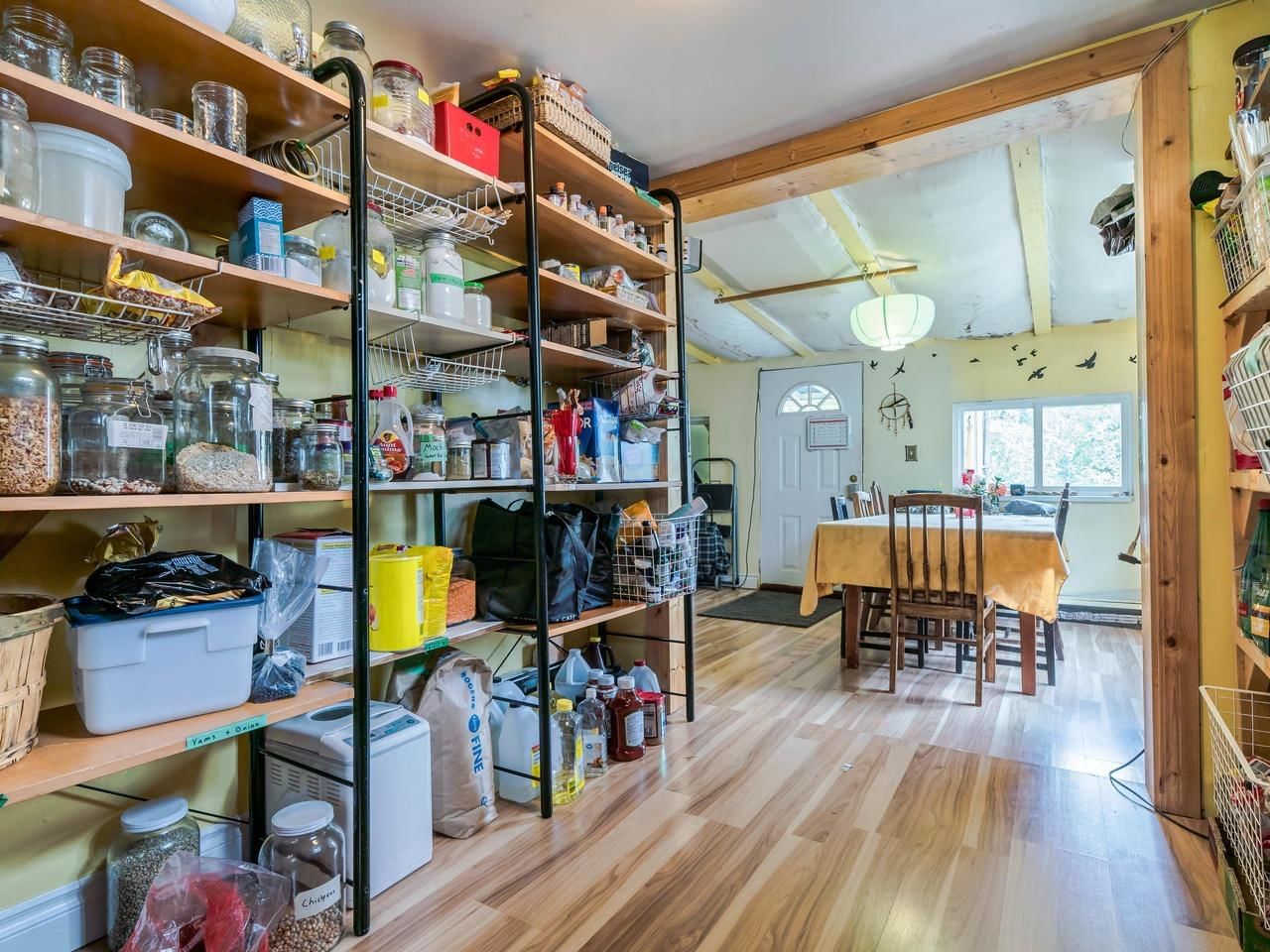 Listing Image 11