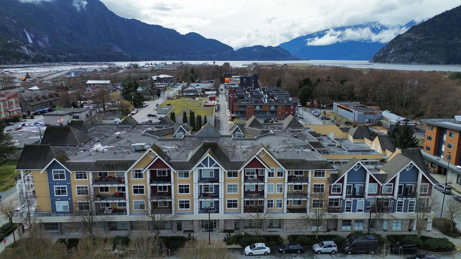 Listing Image 15