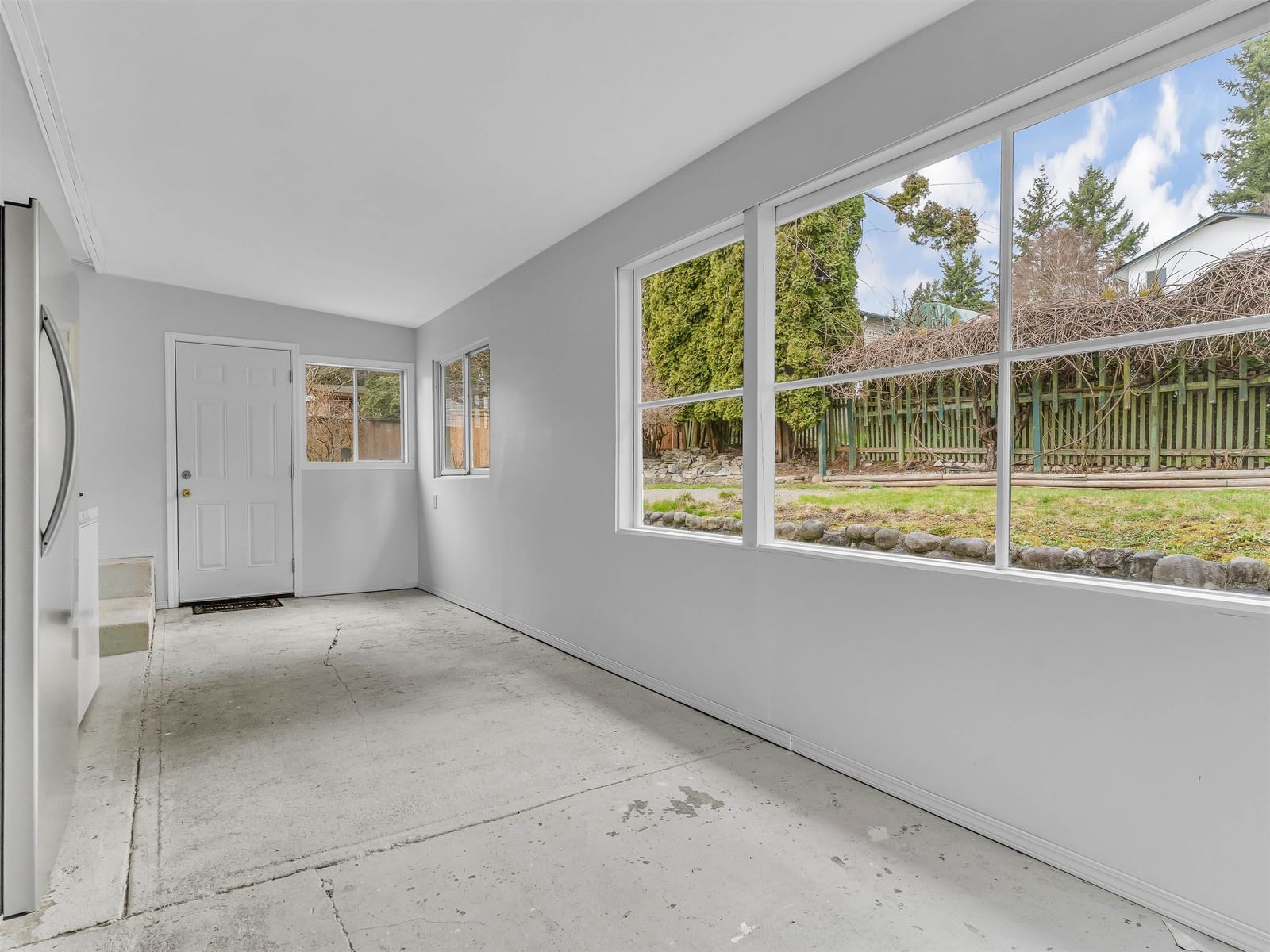Listing Image 25