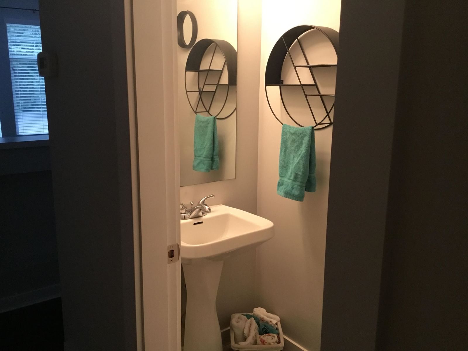 Listing Image 19