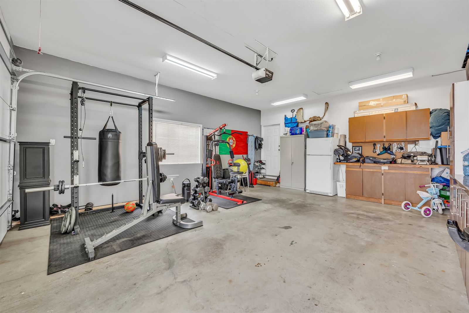 Listing Image 18