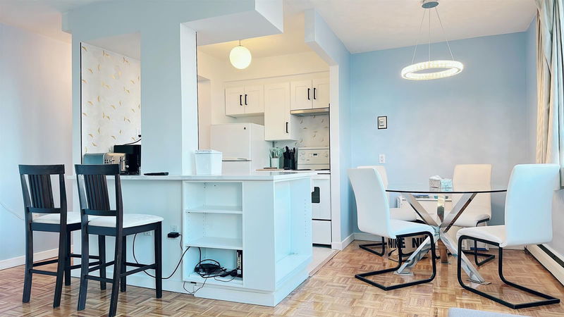 1850 Comox Street #502, Vancouver, British Columbia
