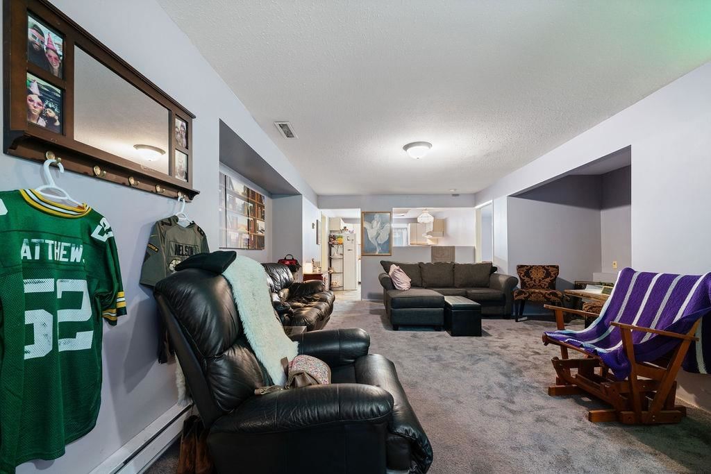 Listing Image 27