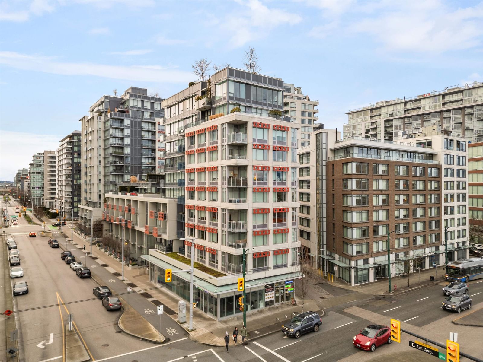 Listing Image 15