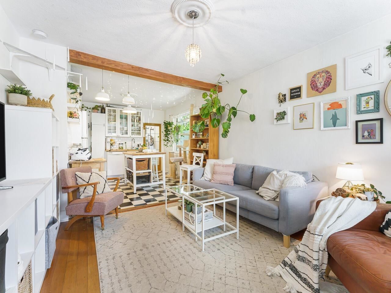 Listing Image 15