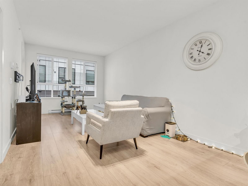 412 - 611 Regan Avenue, Coquitlam, V3J 0E5 | Image 2