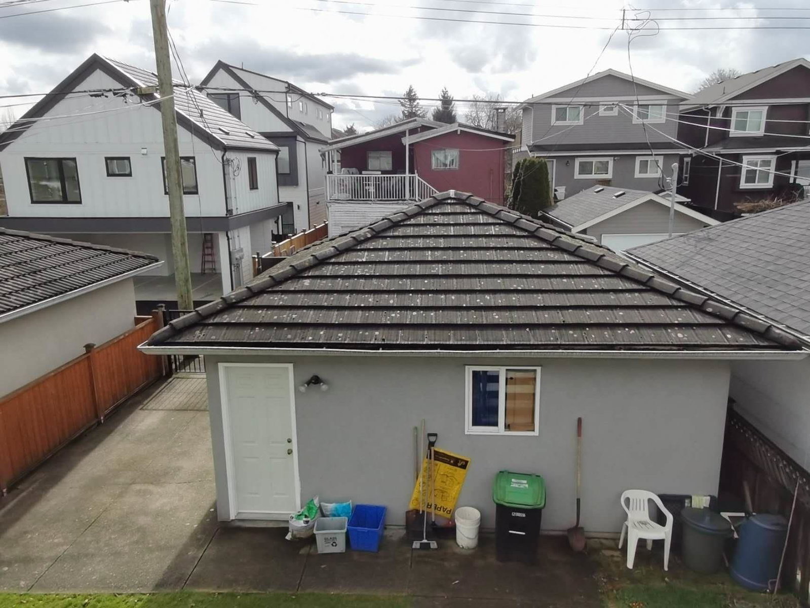 Listing Image 12