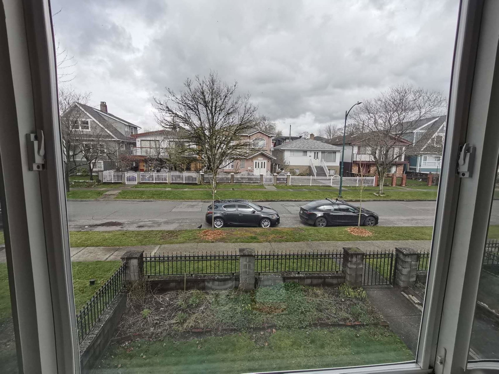 Listing Image 19