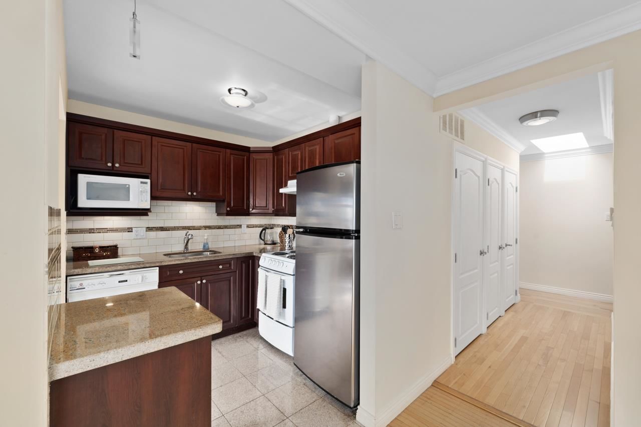 Listing Image 18