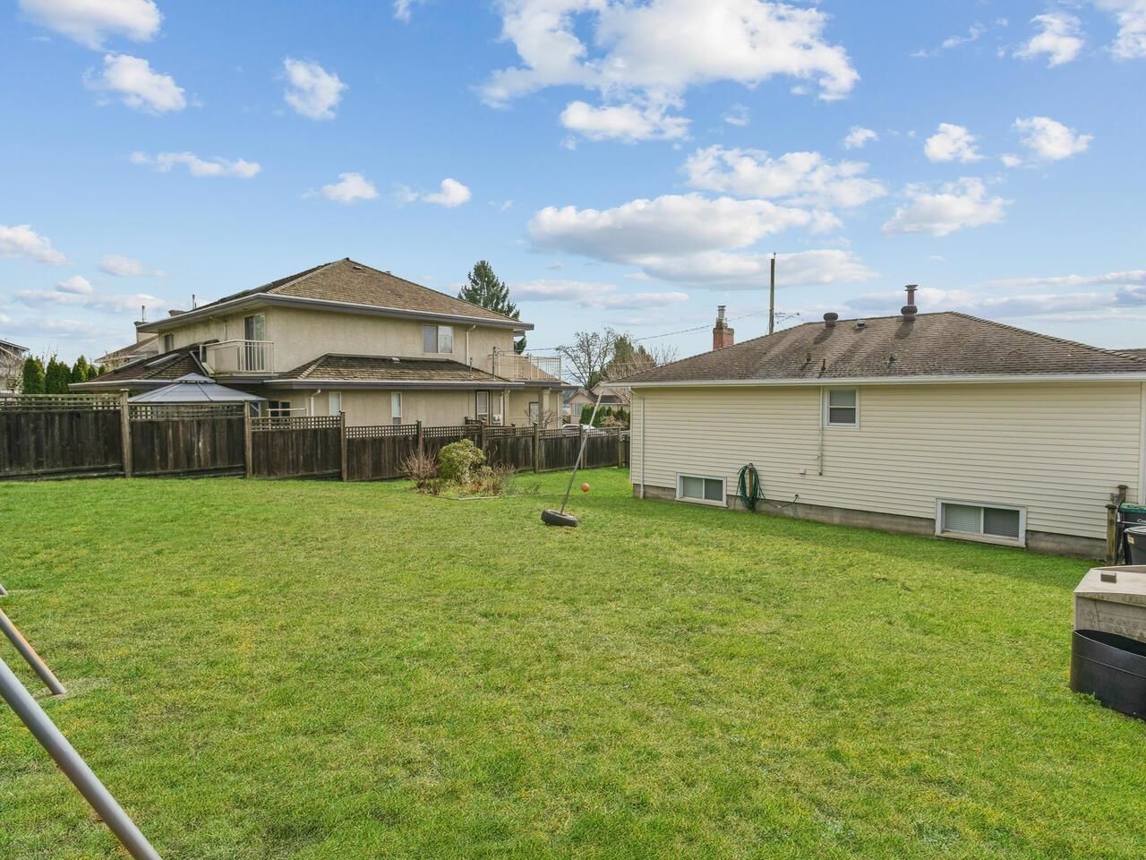 Listing Image 29