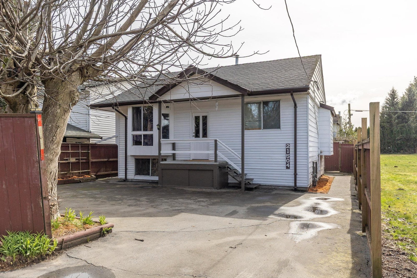 Listing Image 1