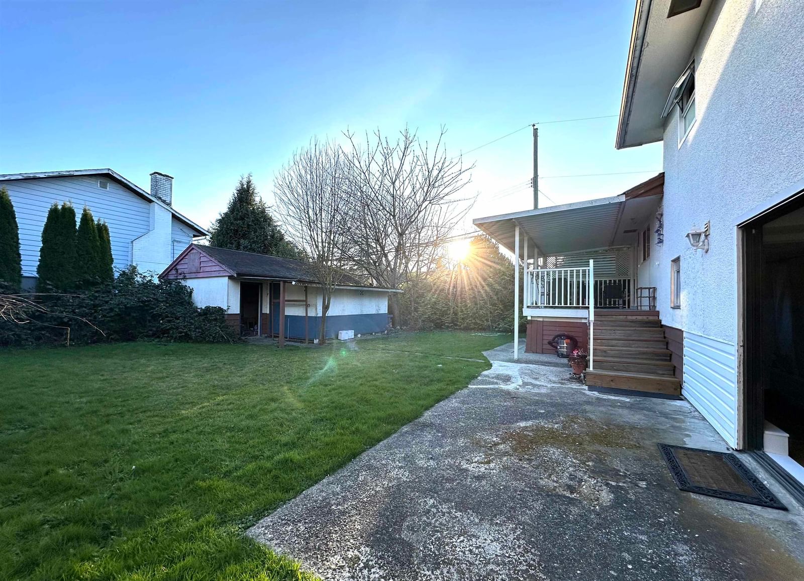 Listing Image 24