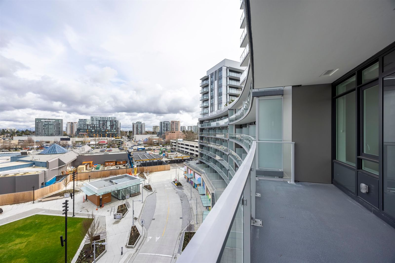 Listing Image 21