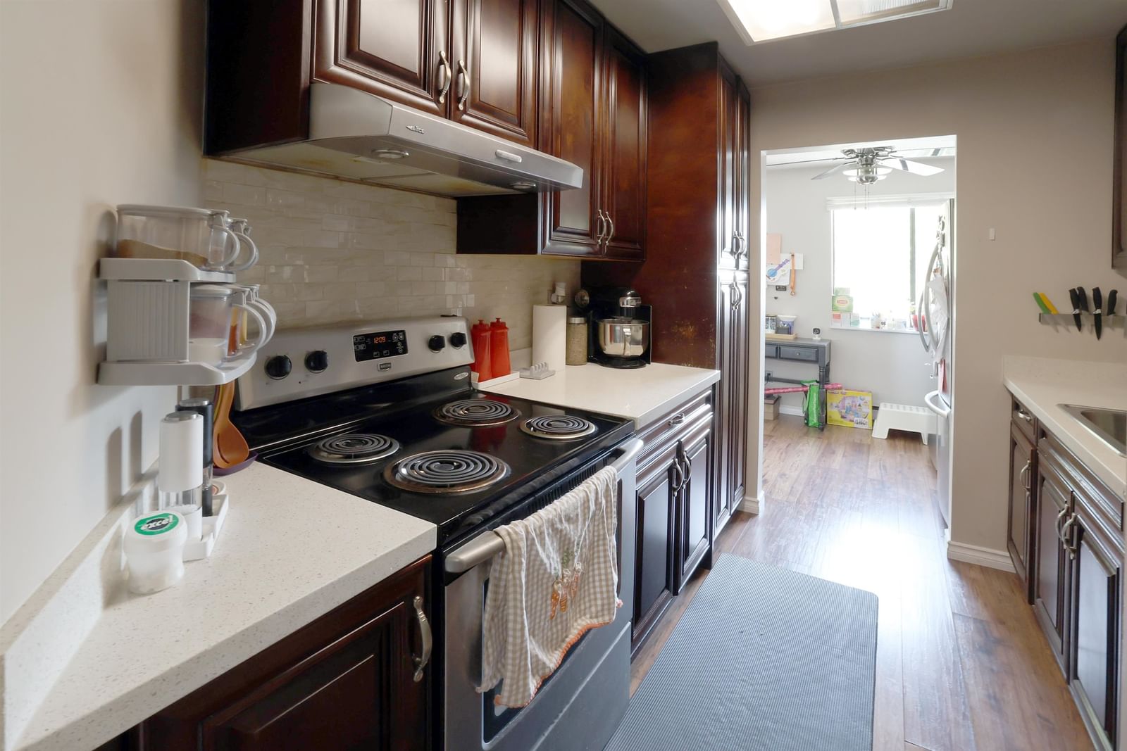 Listing Image 18