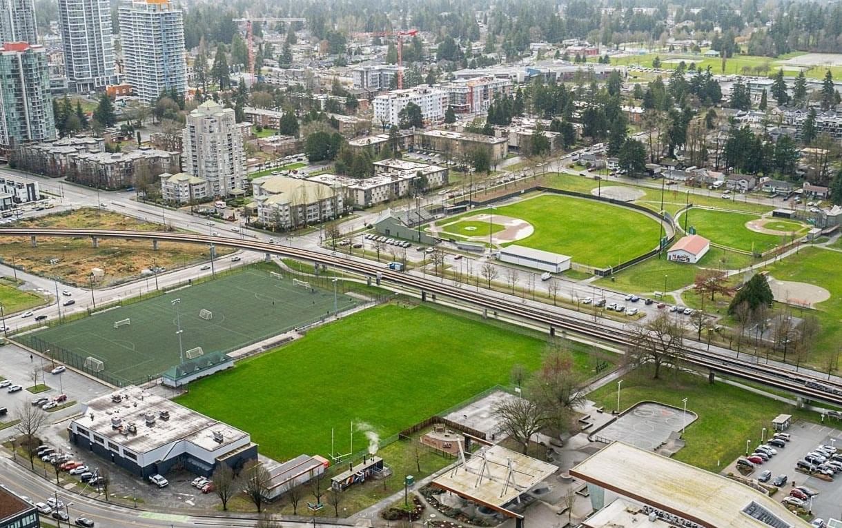 Listing Image 28