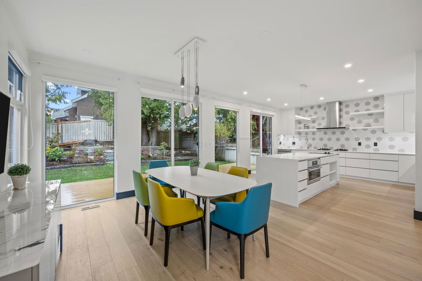 Image of home for listing MLS® R2977547