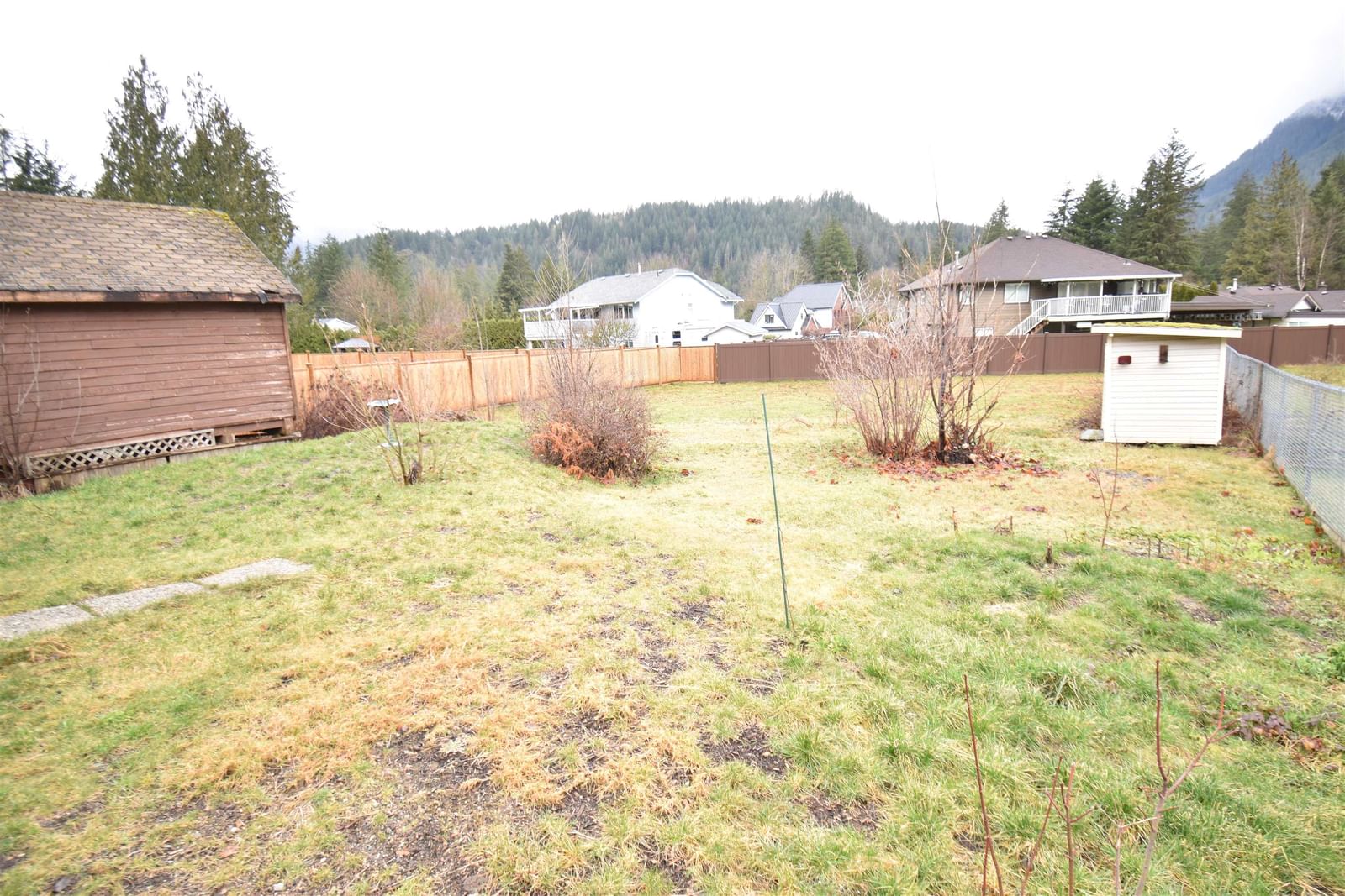 Listing Image 8