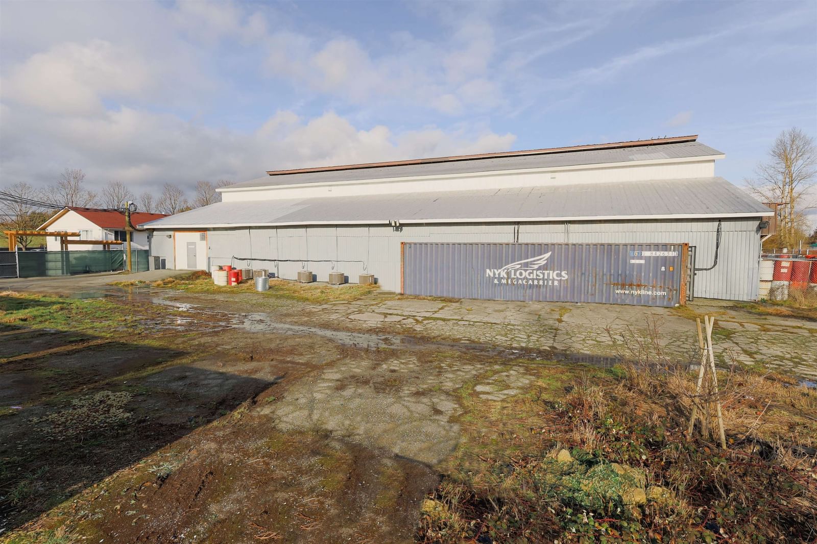 Listing Image 12