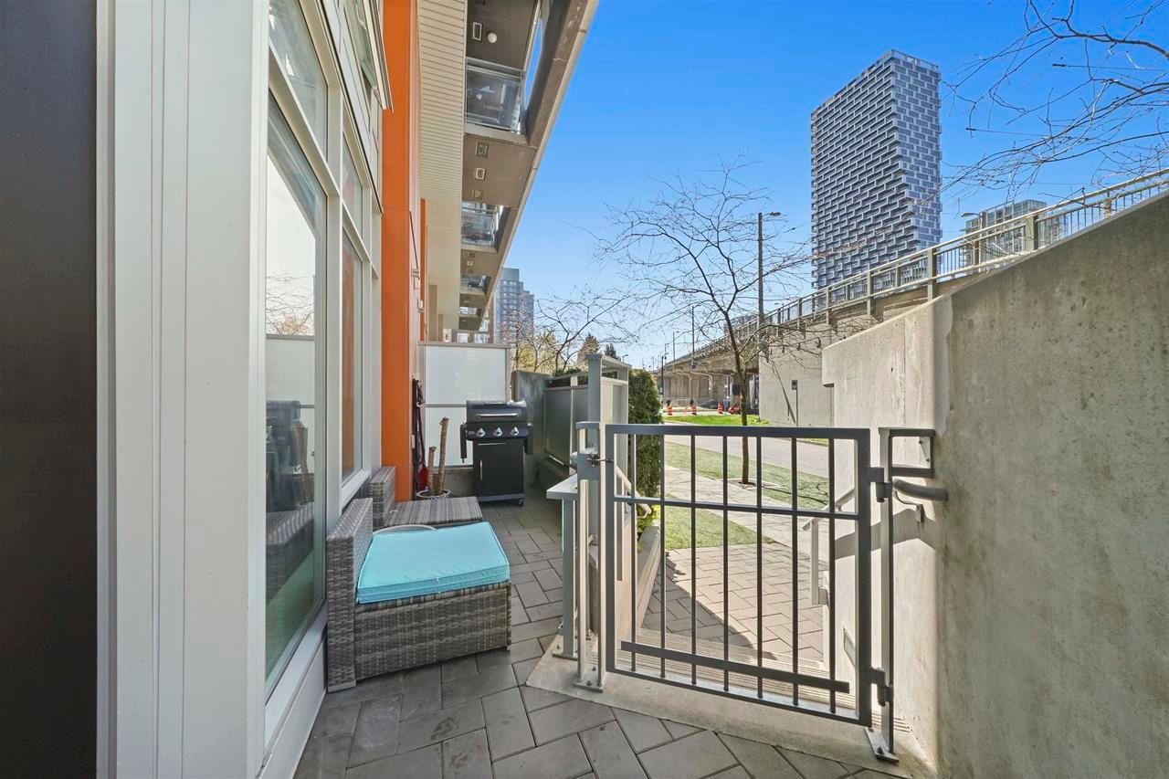 Listing Image 19