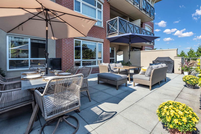 2970 King George Boulevard #223, Surrey, British Columbia