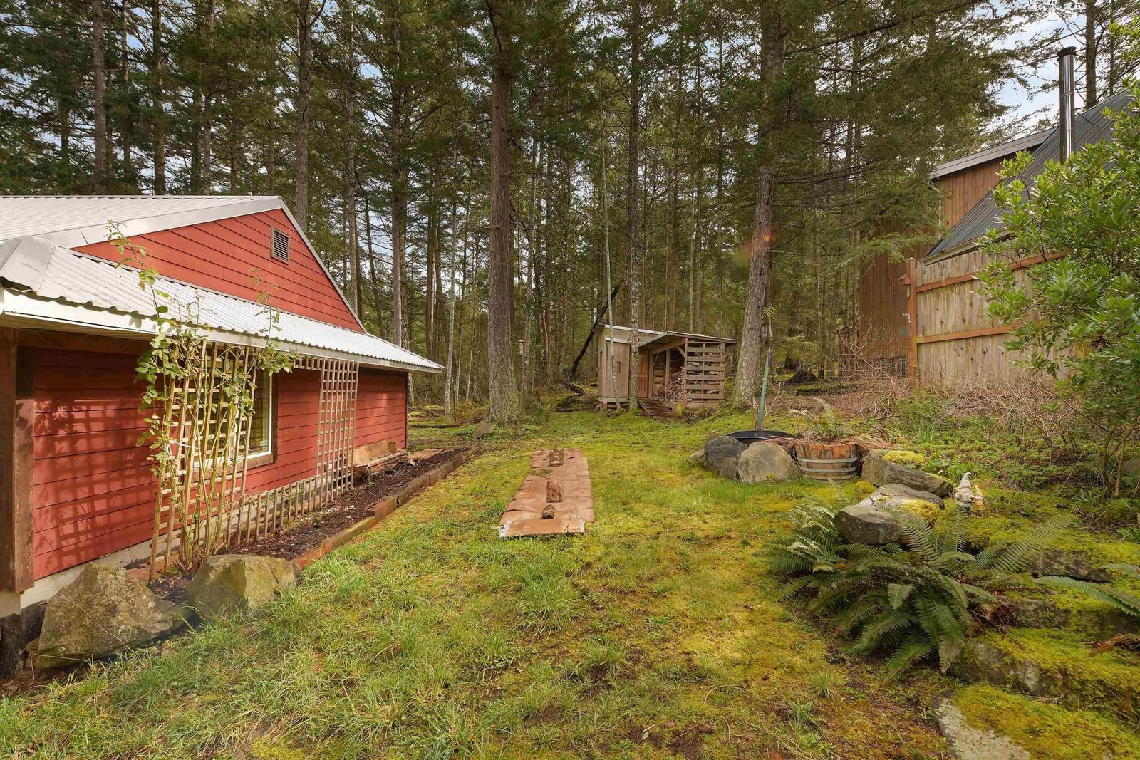 Listing Image 8