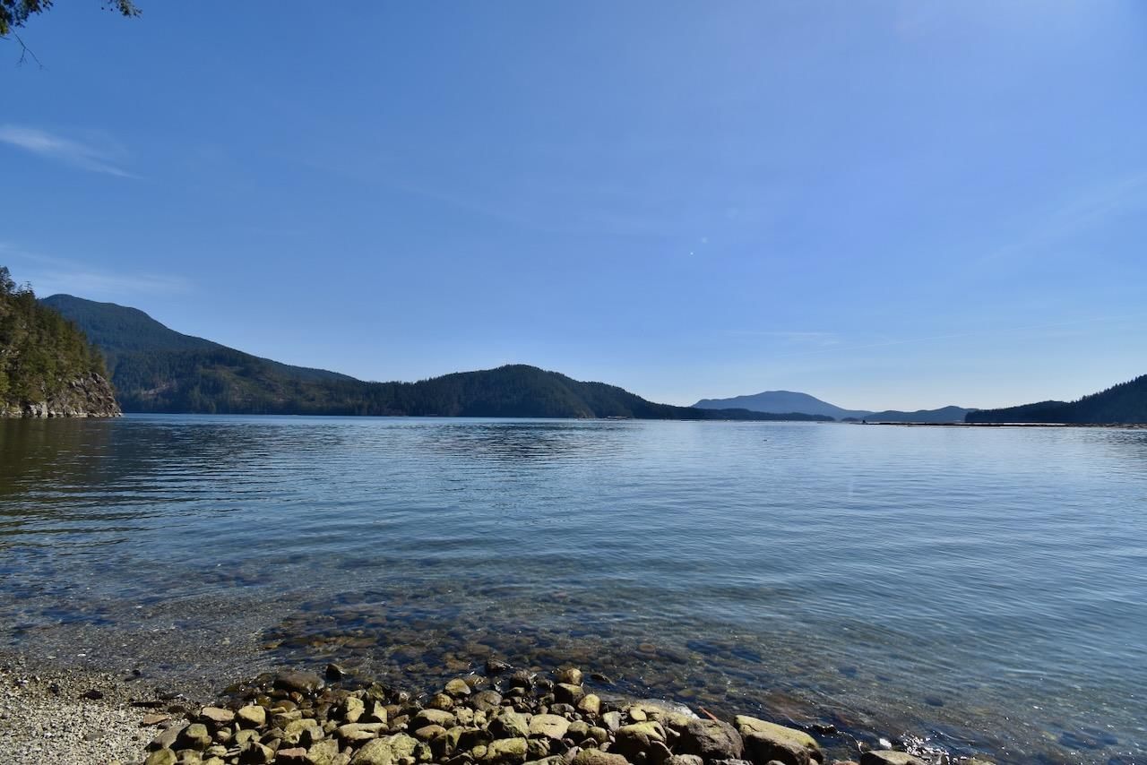 Listing Image 11