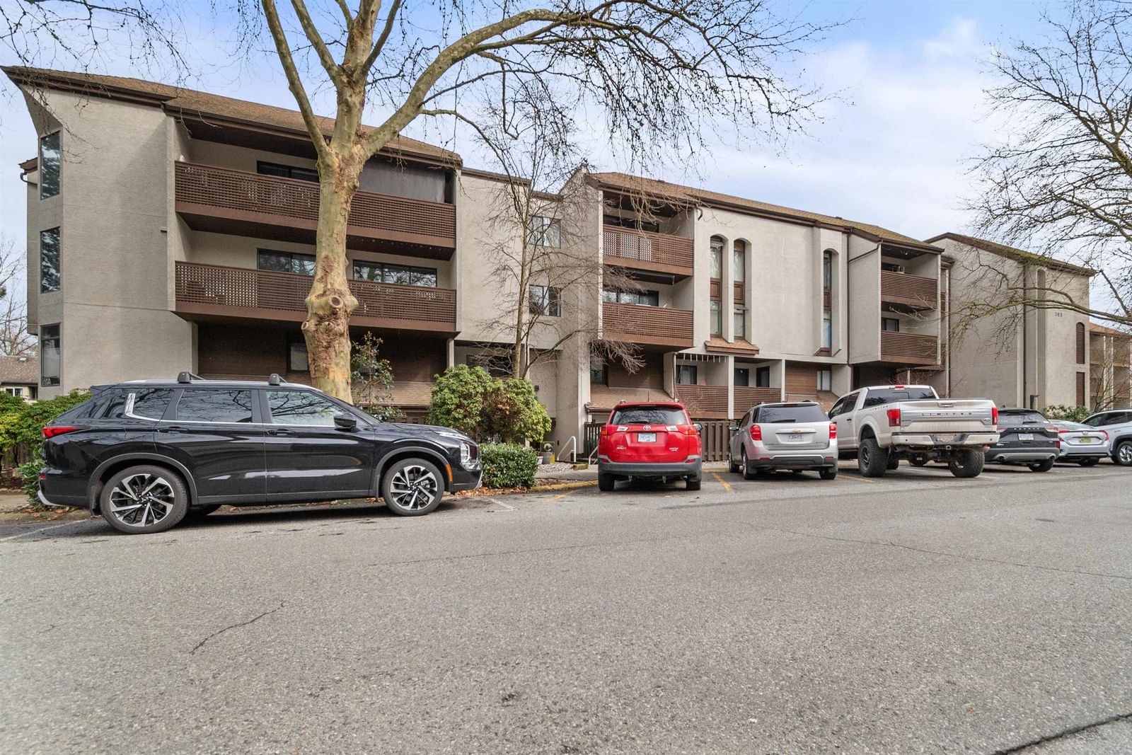 Listing Image 37
