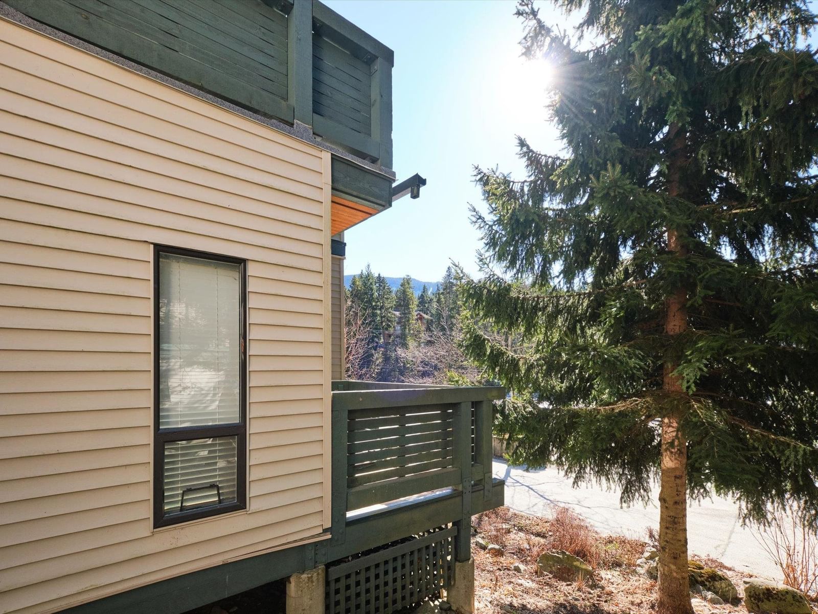 Listing Image 17