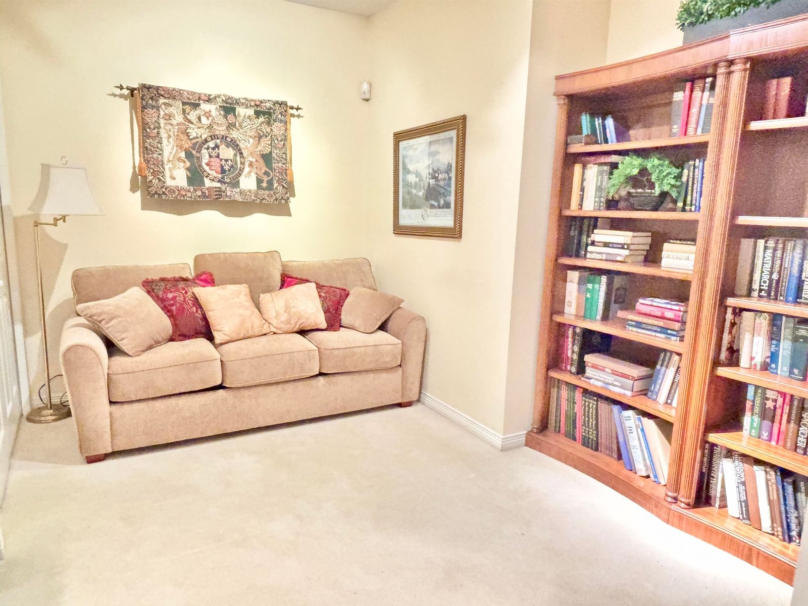 Listing Image 16