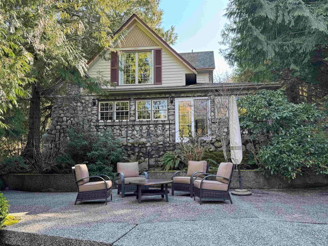 5487 Brooks Road