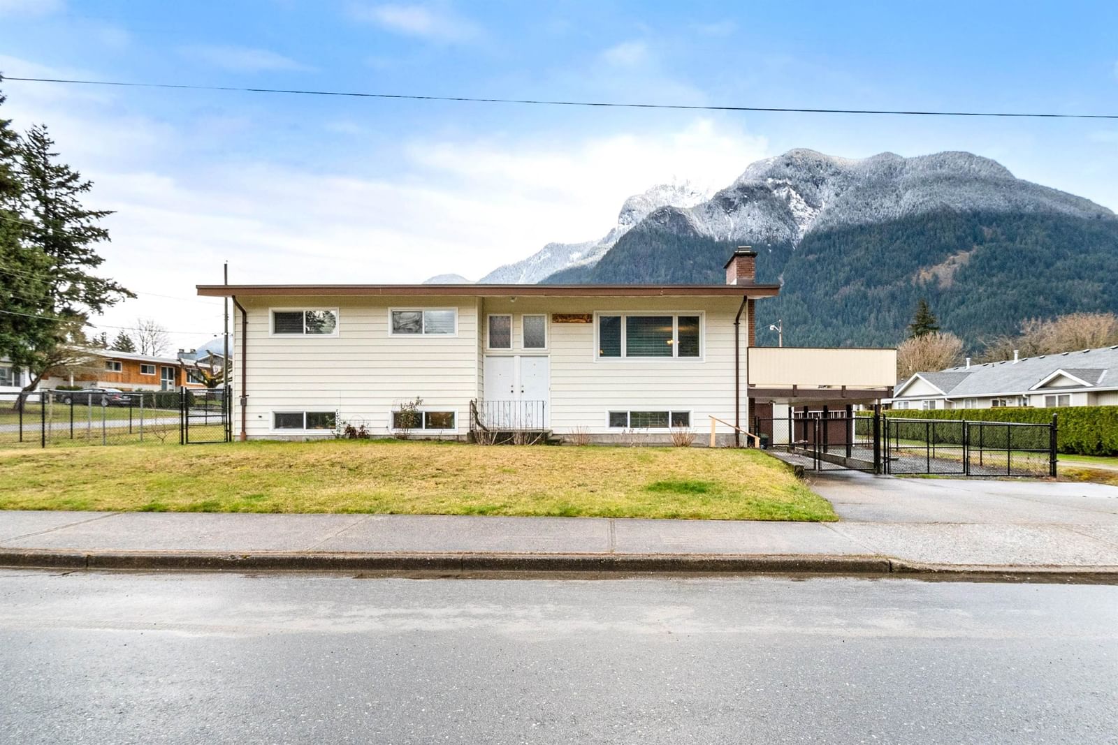 Listing Image 25