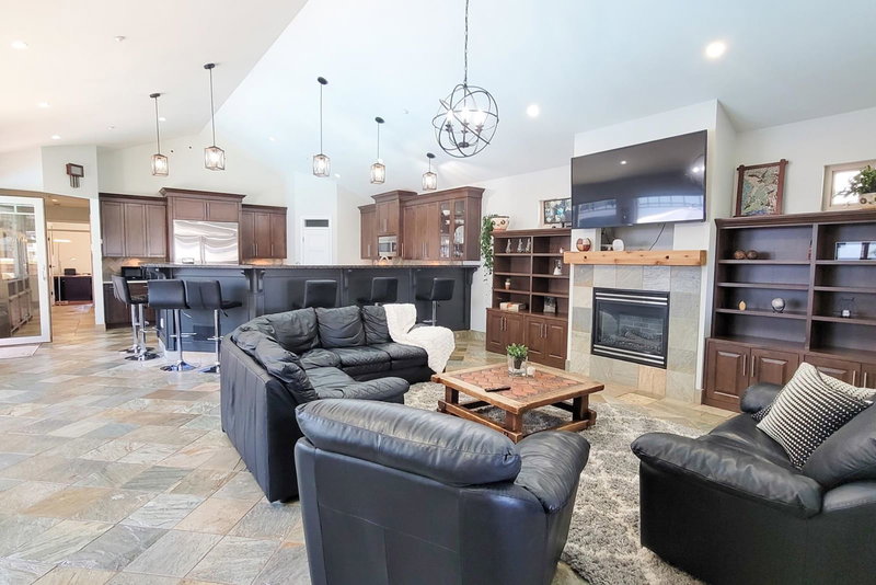 1247 Stayte Road, White Rock, V4B 4Z1 | Image 3